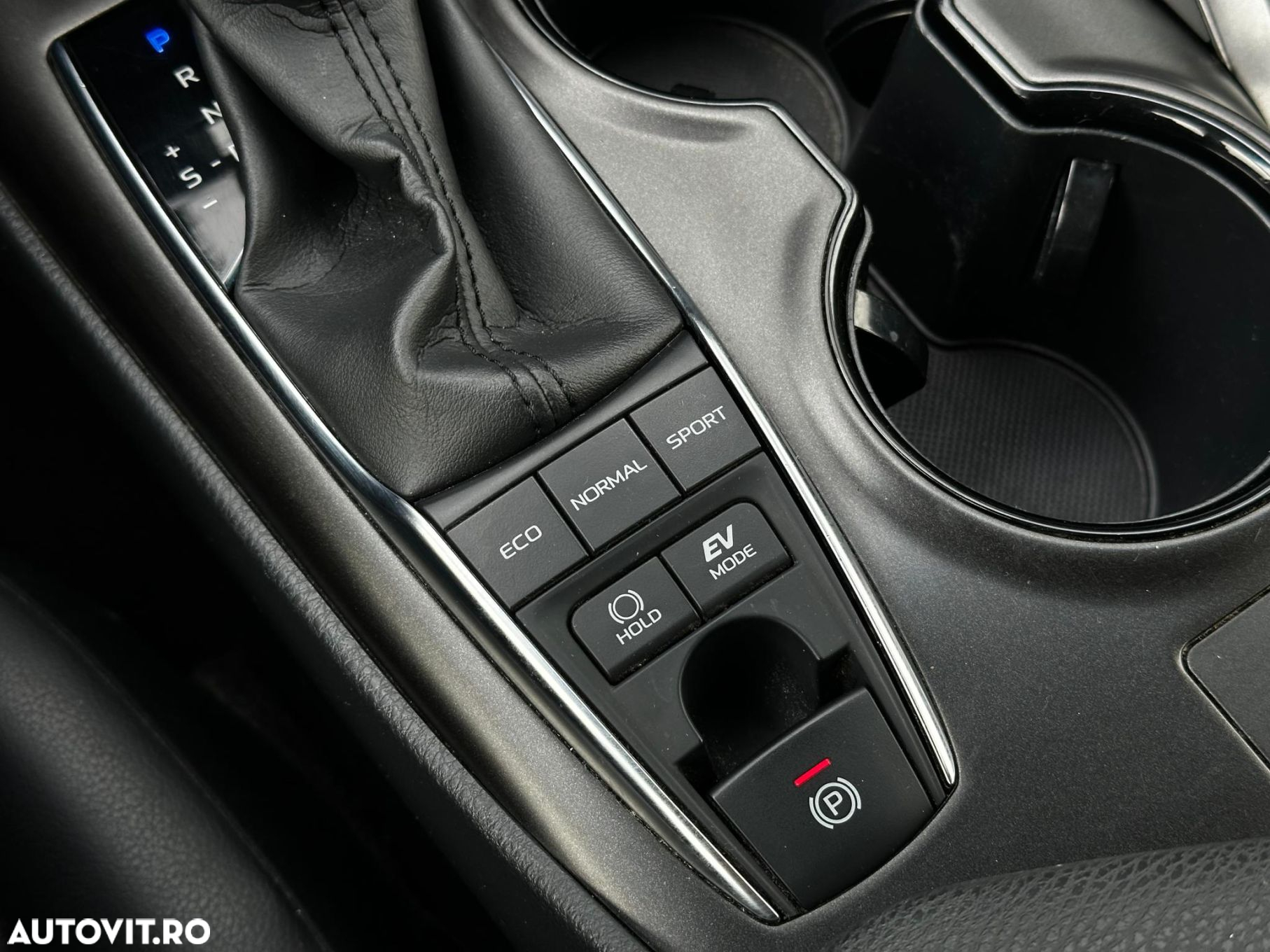 Toyota Camry - 15