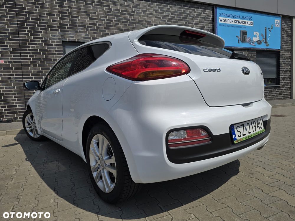 Kia ProCeed 1.4 CRDI XL - 11