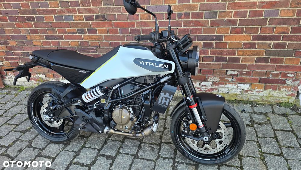 Husqvarna Vitpilen - 17