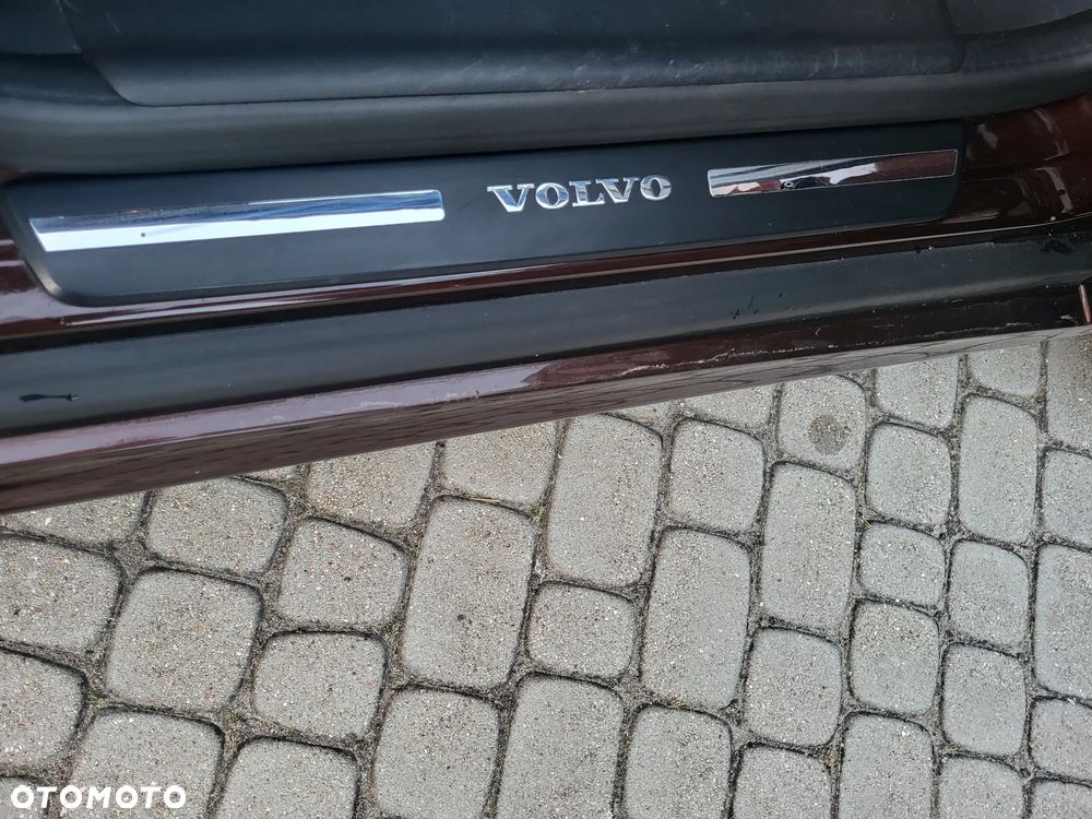 Volvo XC 60 - 21