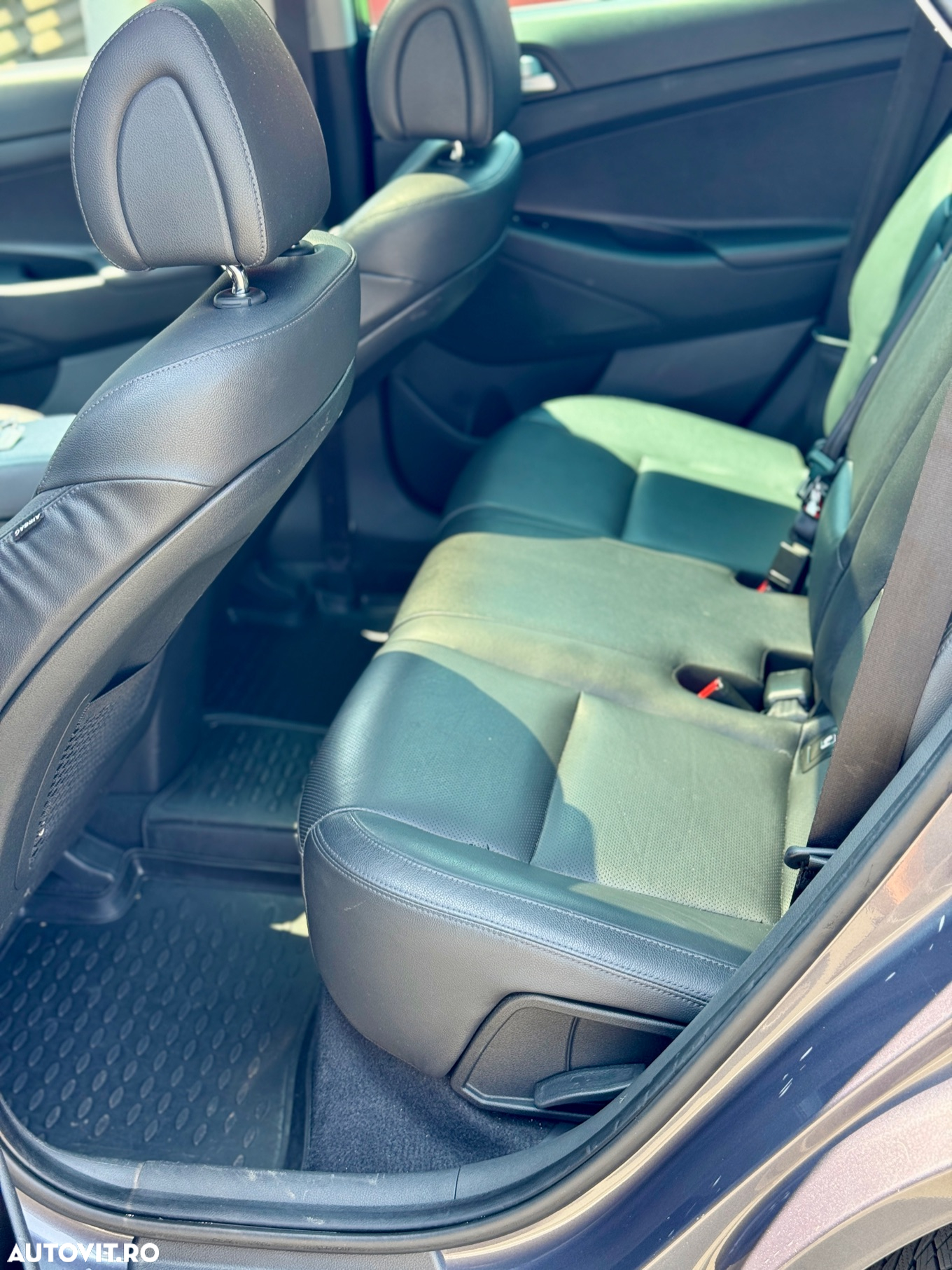 Hyundai Tucson 2.0 CRDI 4WD Automatik Style - 10
