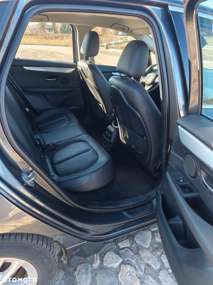 BMW Seria 2 218d Luxury Line - 16