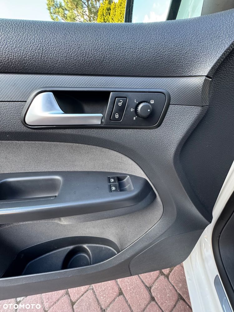 Volkswagen Caddy Comfortline Edition DSG - 22