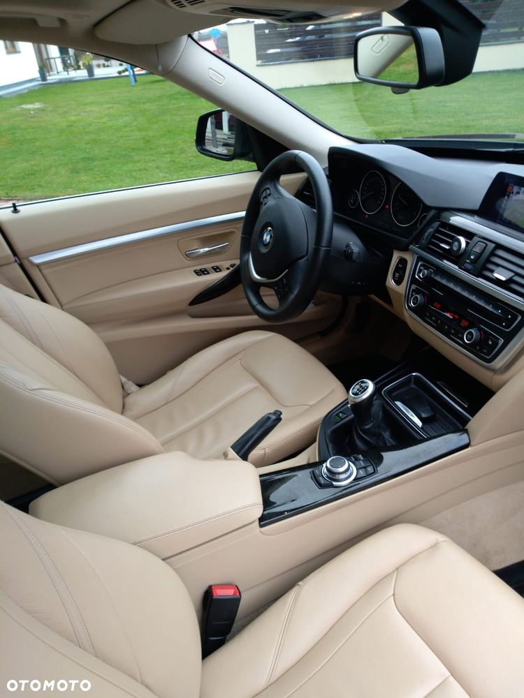 BMW 3GT 318d Luxury Line - 11