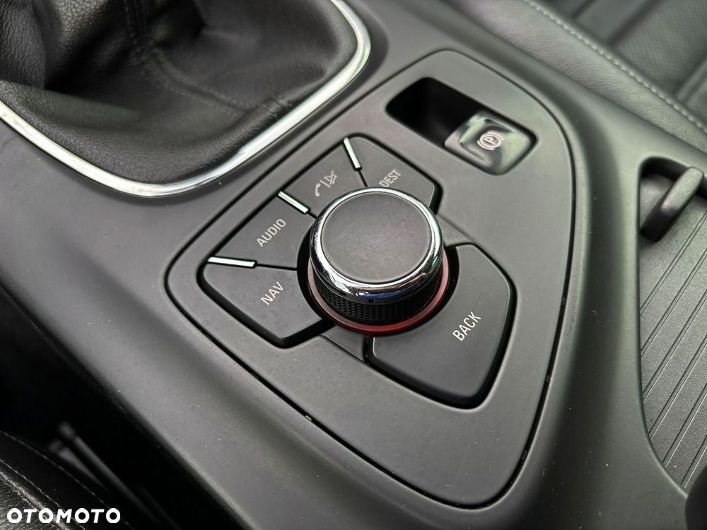 Opel Insignia 2.0 CDTI Cosmo - 19