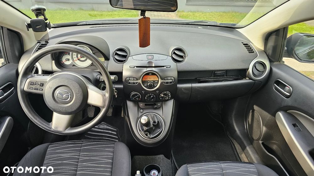 Mazda 2 1.3 Impression - 9