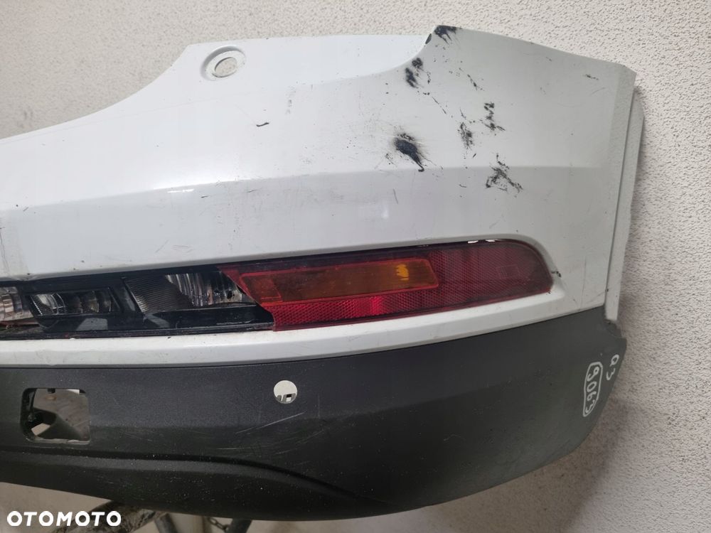 AUDI Q3 8U ZDERZAK TYŁ TYLNY PDC - 8