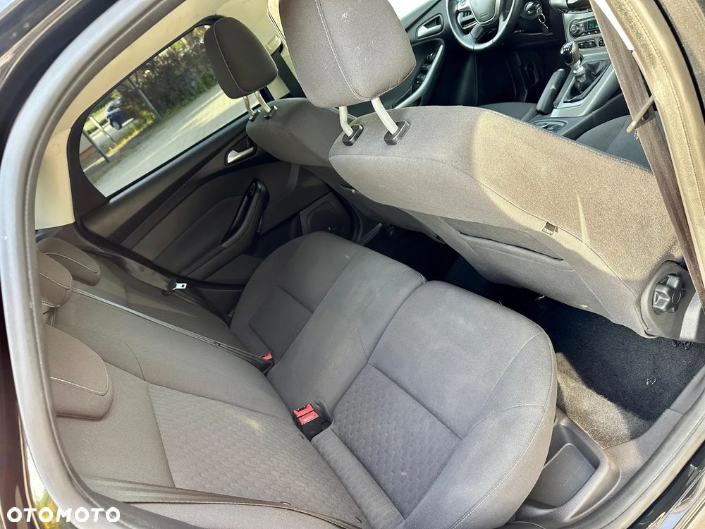 Ford Focus - 31