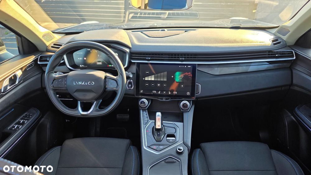 Lynk & Co 01 - 14