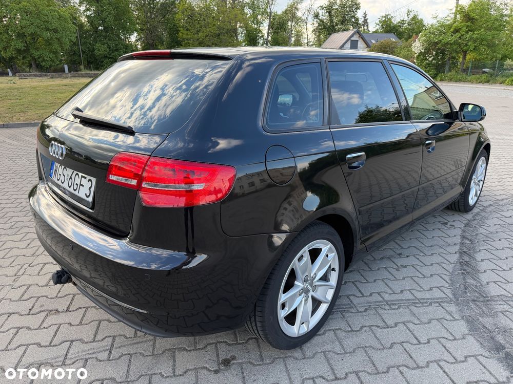 Audi A3 Sportback 1.6 TDI DPF Ambition - 6