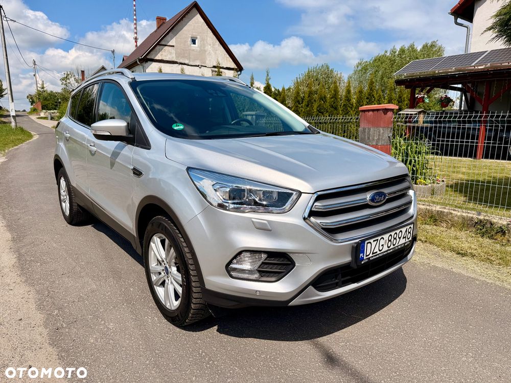 Ford Kuga 1.5 EcoBoost 2x4 Titanium - 2