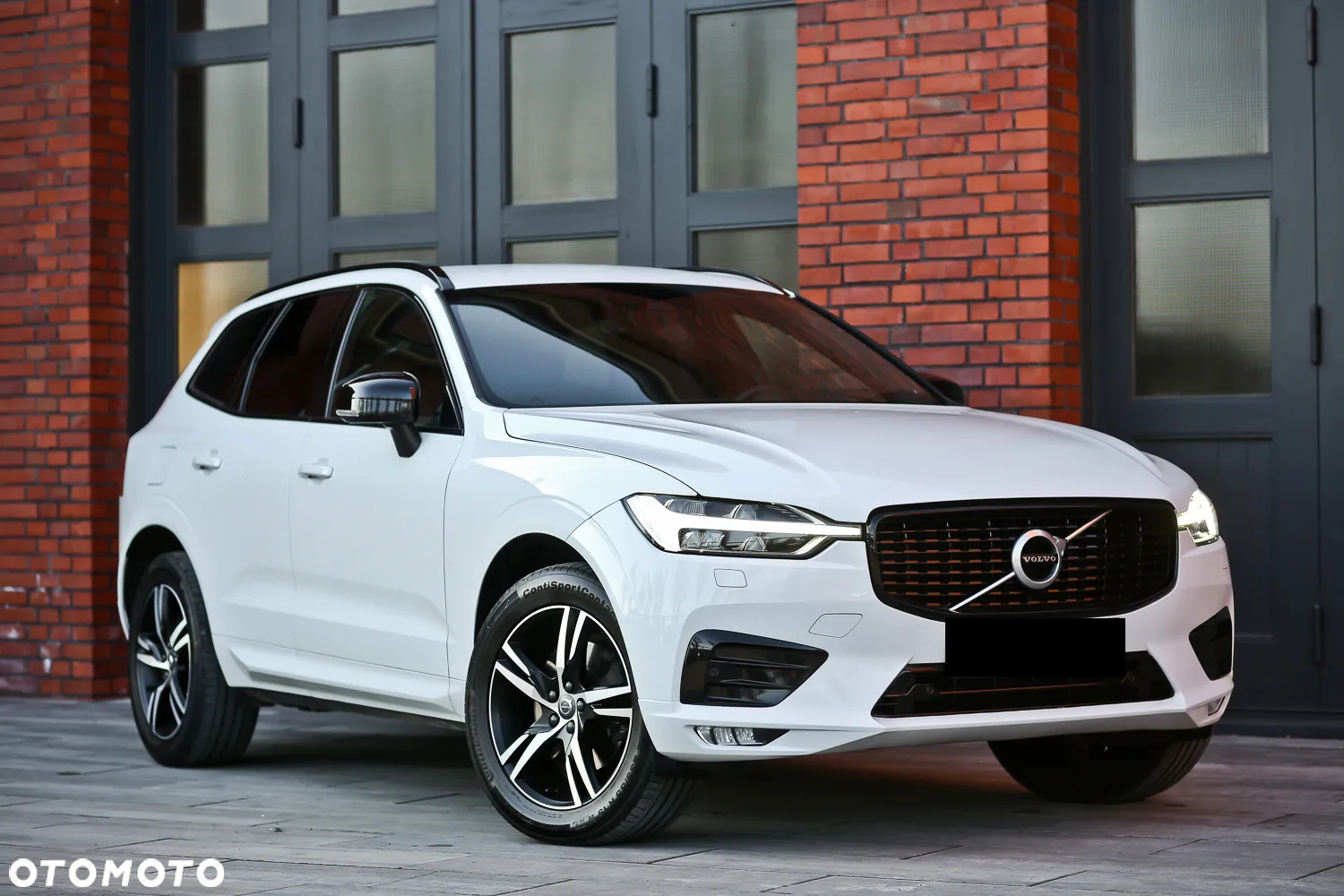 Volvo XC 60 D5 AWD Geartronic RDesign - 6