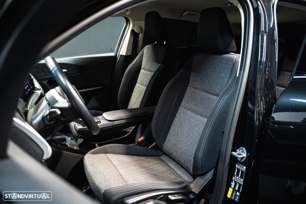 BMW iX2 eDrive20 - 13