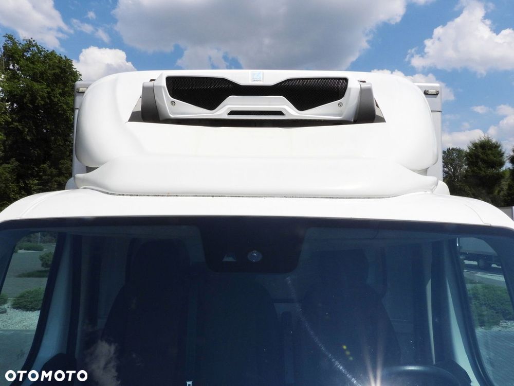 Peugeot BOXER CHŁODNIA KONTENER 0*C 8 PALET TEMPOMAT LEDY KLIMATYZACJA  165KM - 17