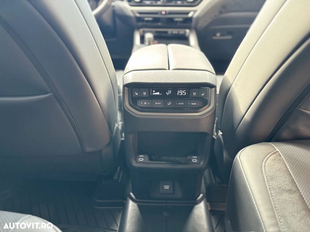 Lexus TX500 H - 18