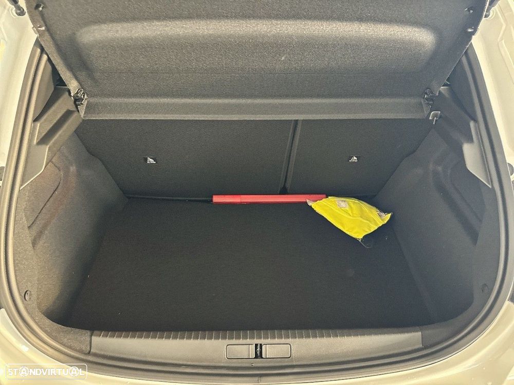 Peugeot 208 1.2 PureTech Allure - 6