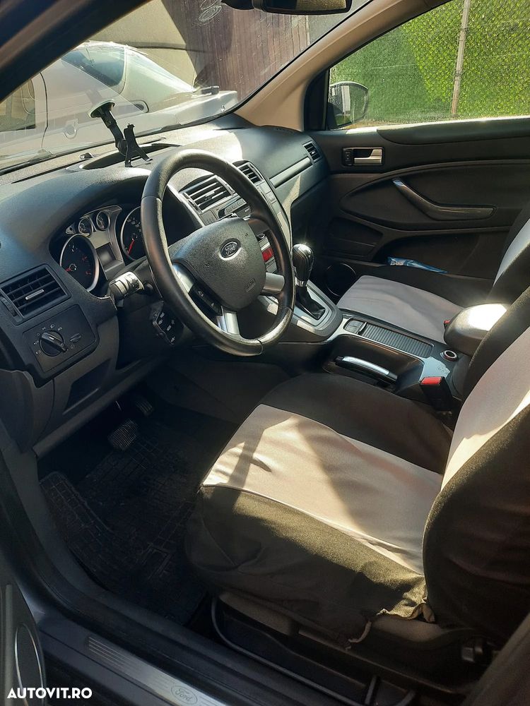 Ford Kuga 2.0 TDCi 4x4 Aut. Titanium - 11