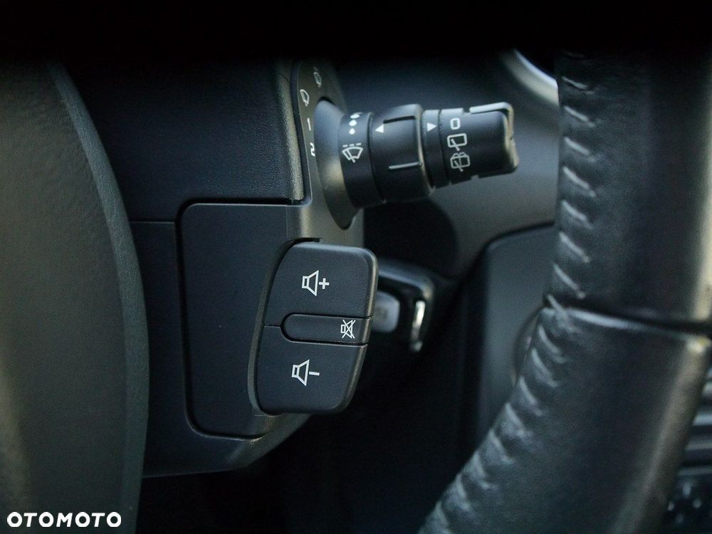 Renault Clio - 29