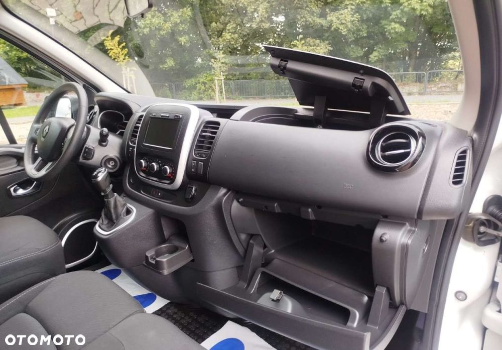 Renault Trafic - 21