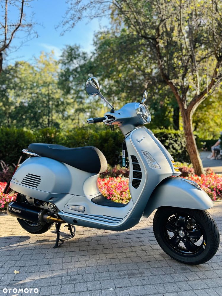 Vespa GTS - 1