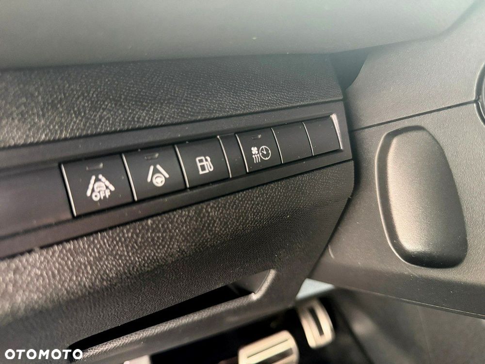 Peugeot 3008 - 26