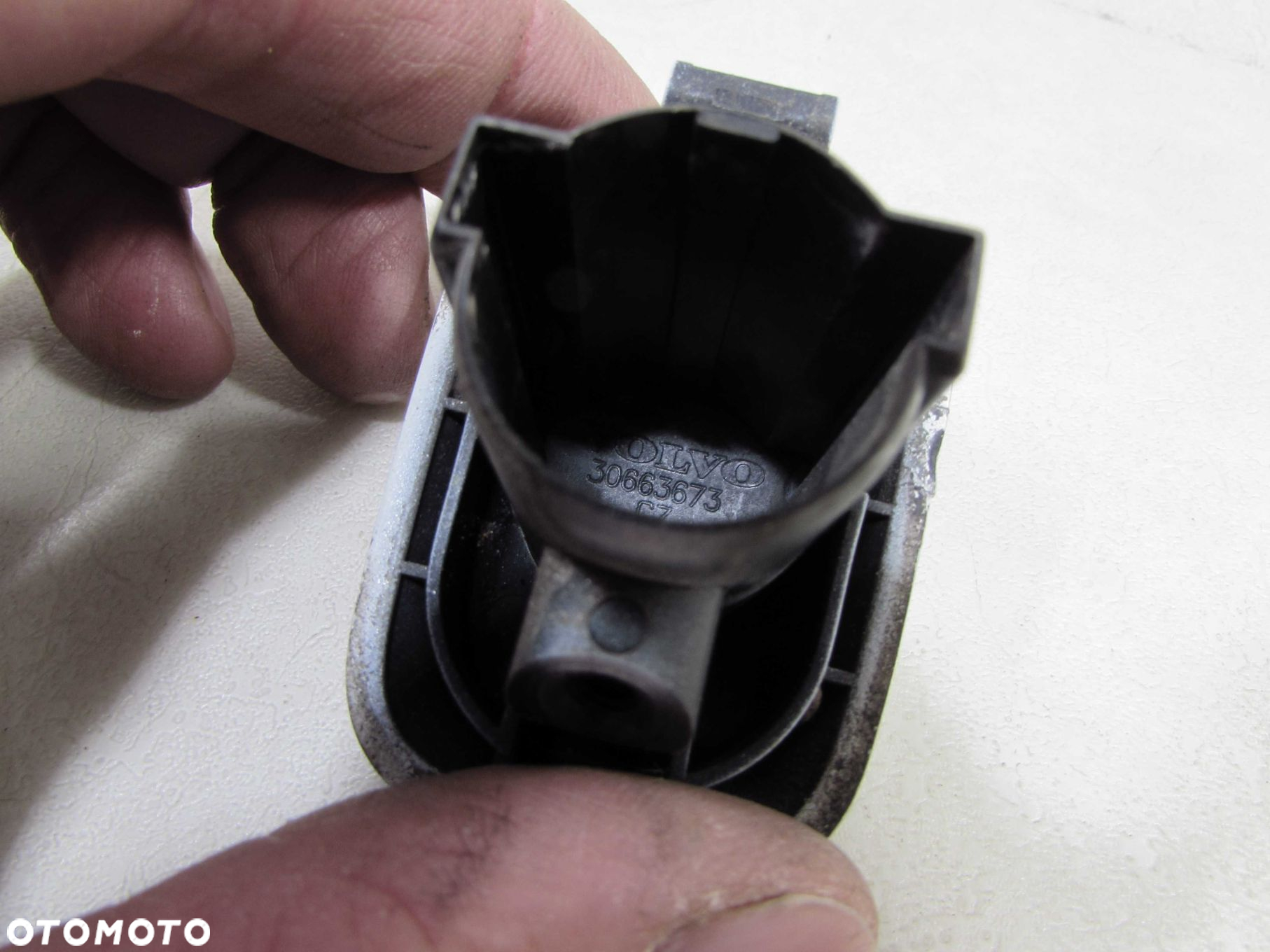 VOLVO C30 S40 V50 S80 II V70 III XC70 06-16 KLAMKA ZEWNETRZNA 30753785 30663673 614-46 - 6