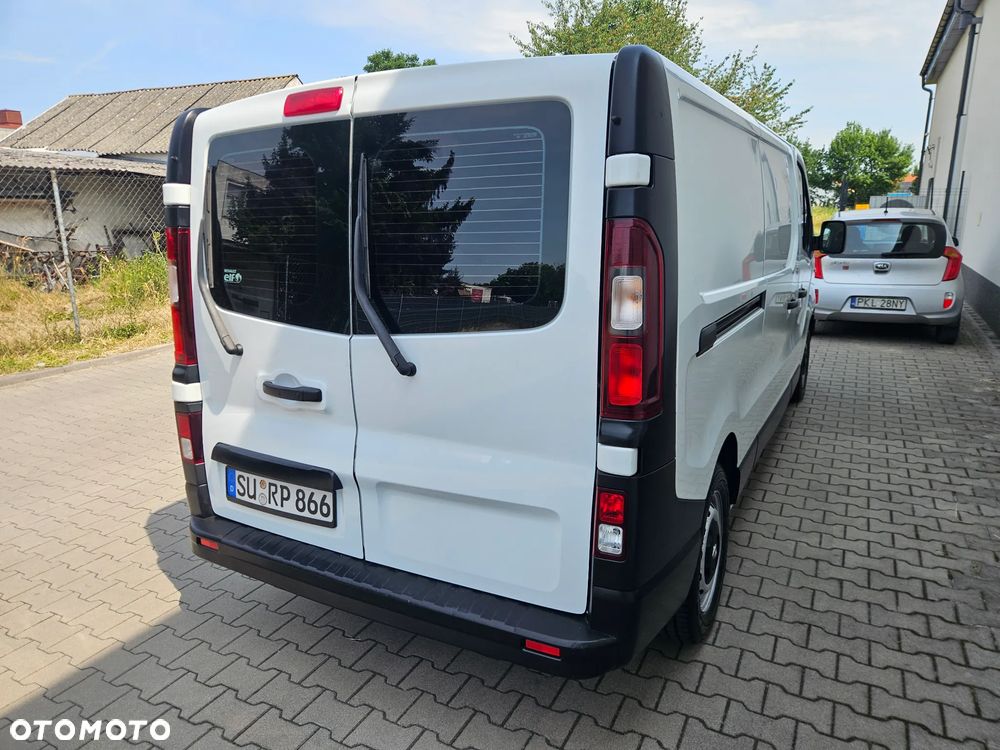 Renault Trafic - 10