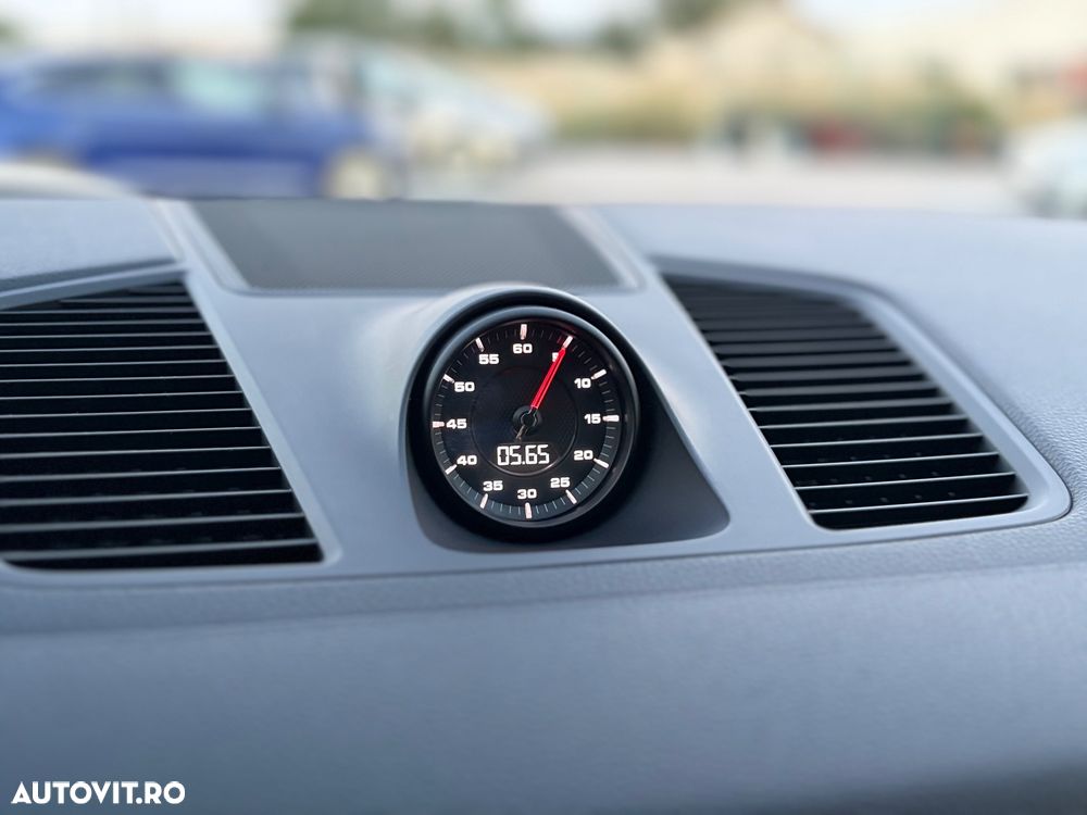 Porsche Cayenne Tiptronic S - 12
