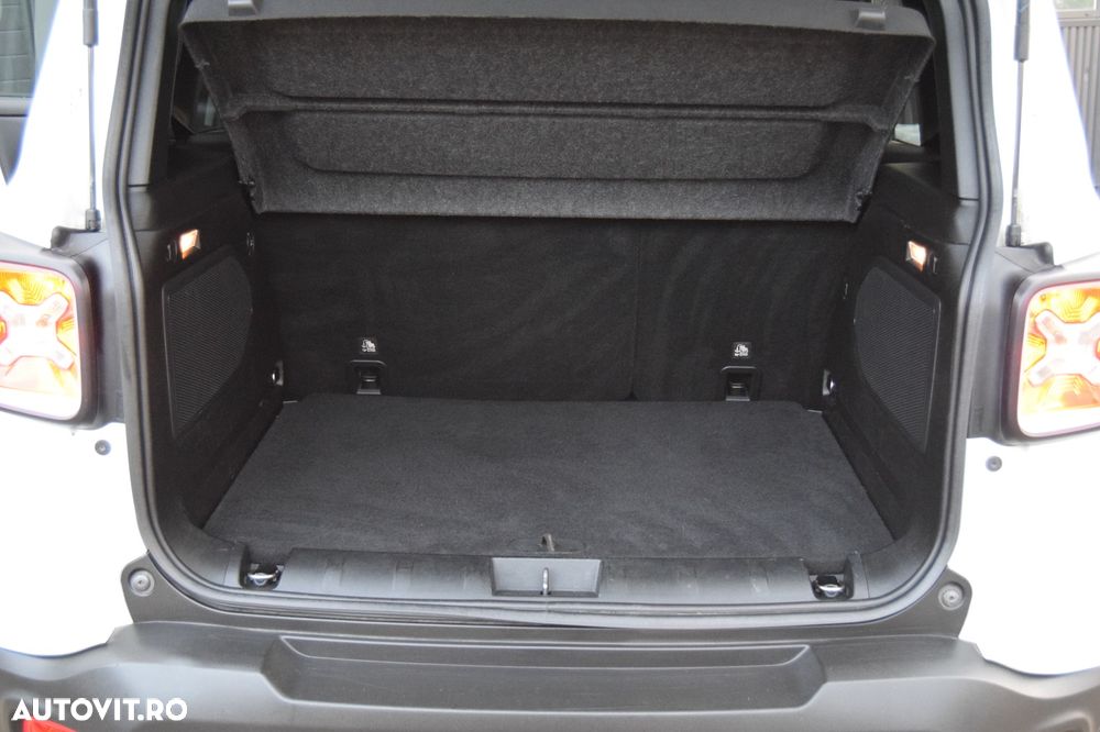 Jeep Renegade 2.0 M-Jet 4x4 Limited - 16