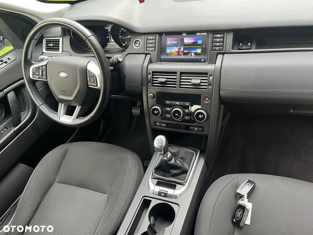 Land Rover Discovery Sport - 6
