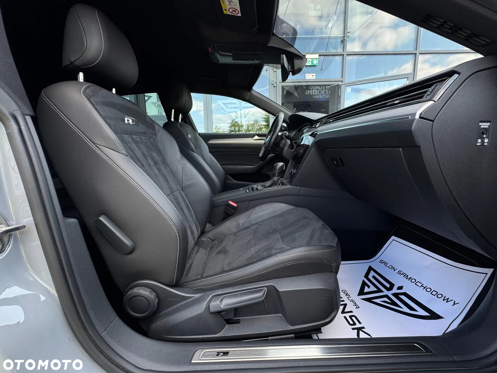 Volkswagen Arteon 2.0 TSI R-Line DSG - 18