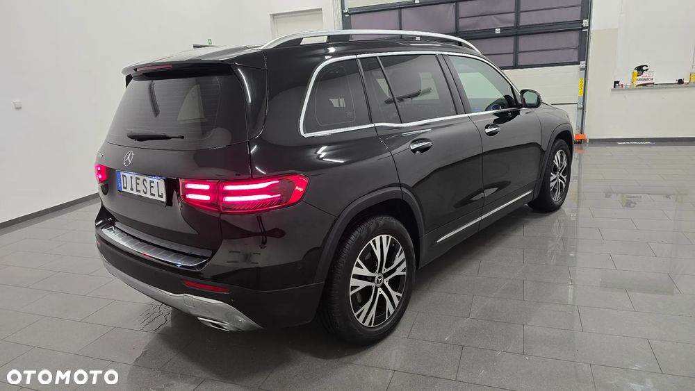 Mercedes-Benz GLB 200 d 8G-DCT AMG Line - 3