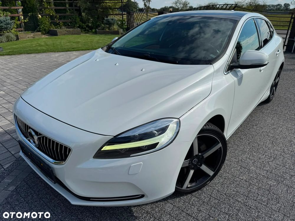 Volvo V40 D3 Drive-E Inscription - 4