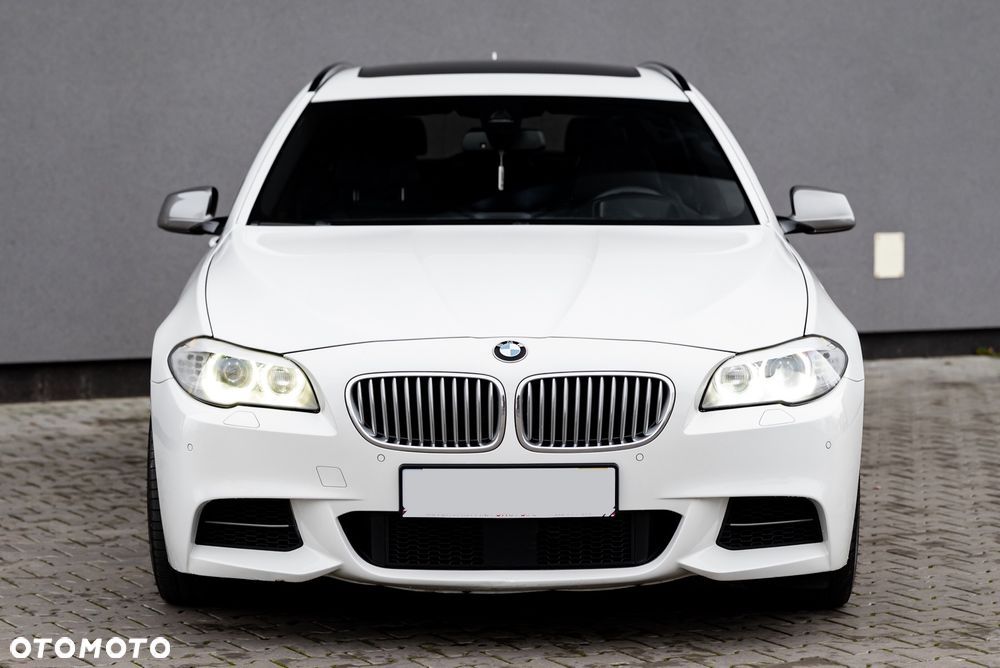 BMW Seria 5 M550d xDrive - 8