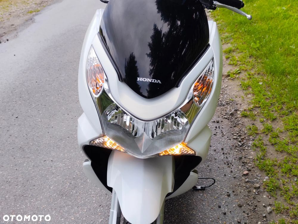 Honda PCX - 9