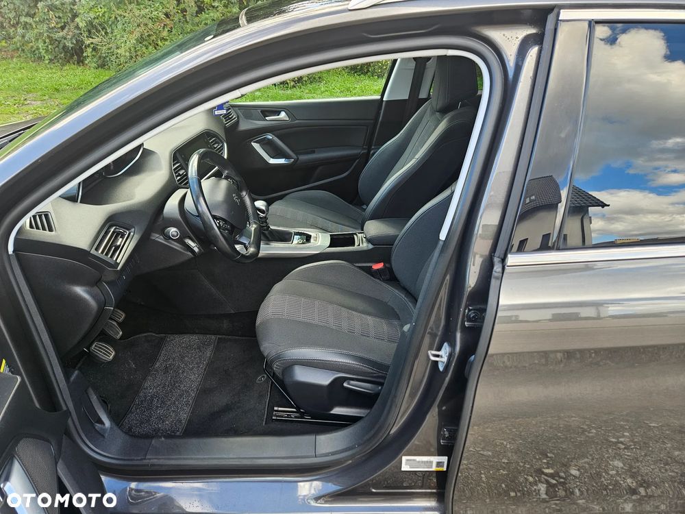 Peugeot 308 1.5 BlueHDi Business Line S&S - 10