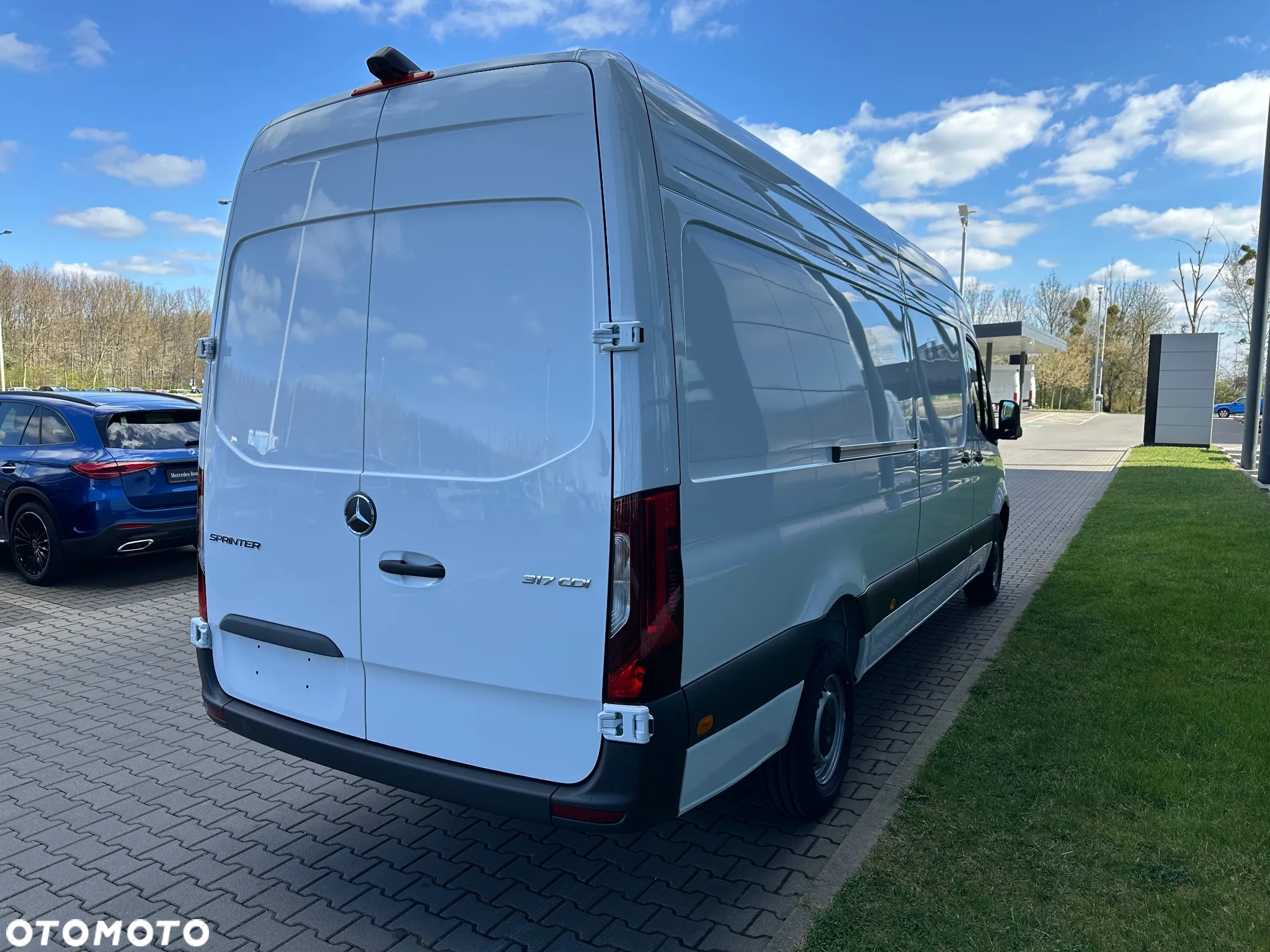 Mercedes-Benz Sprinter 317 CDI Furgon PRO długi 4325 mm L3H2 - 8