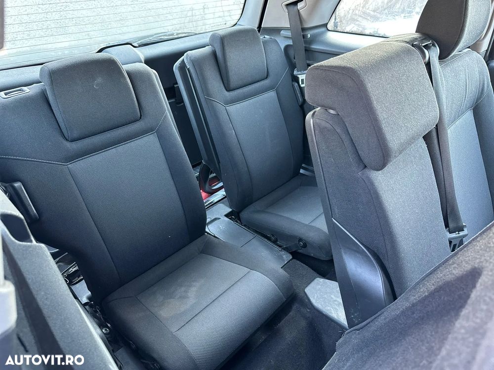 Opel Zafira 1.9 CDTI Essentia - 29