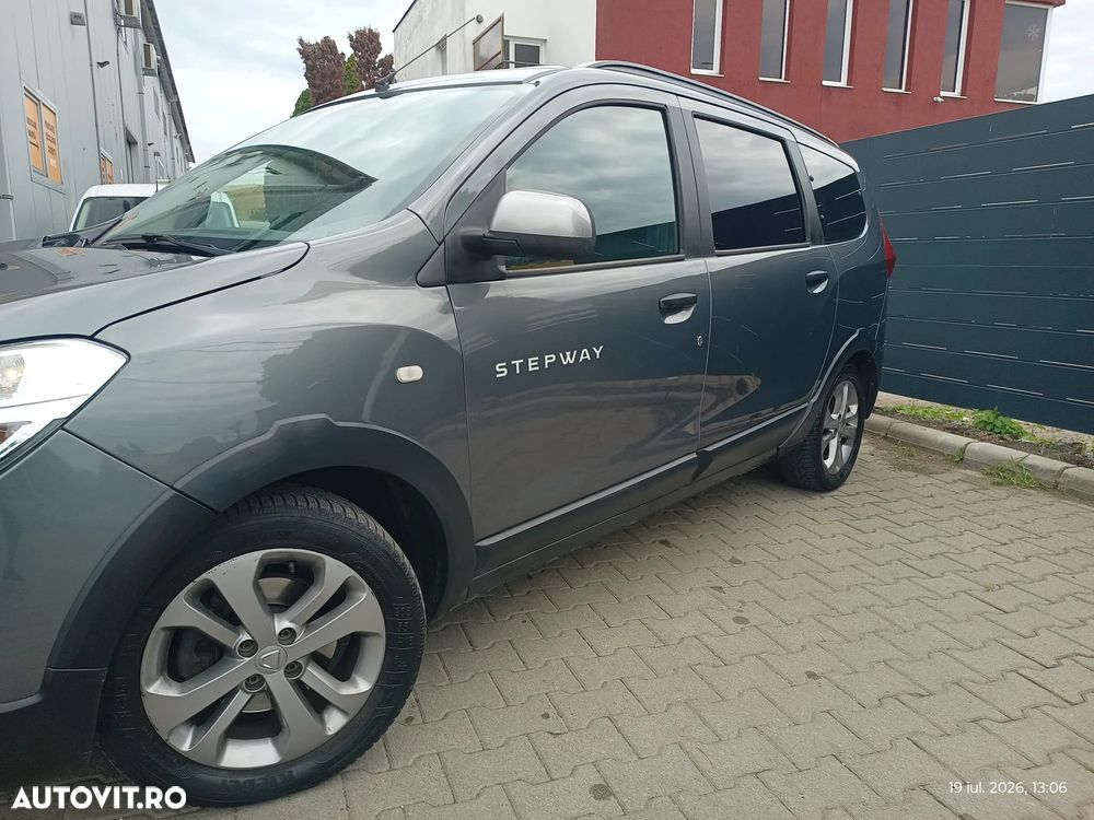 Dacia Lodgy dCi 110 Stepway - 2
