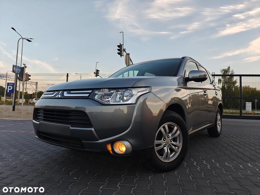 Mitsubishi Outlander 2.2 DI-D 2WD Invite - 10