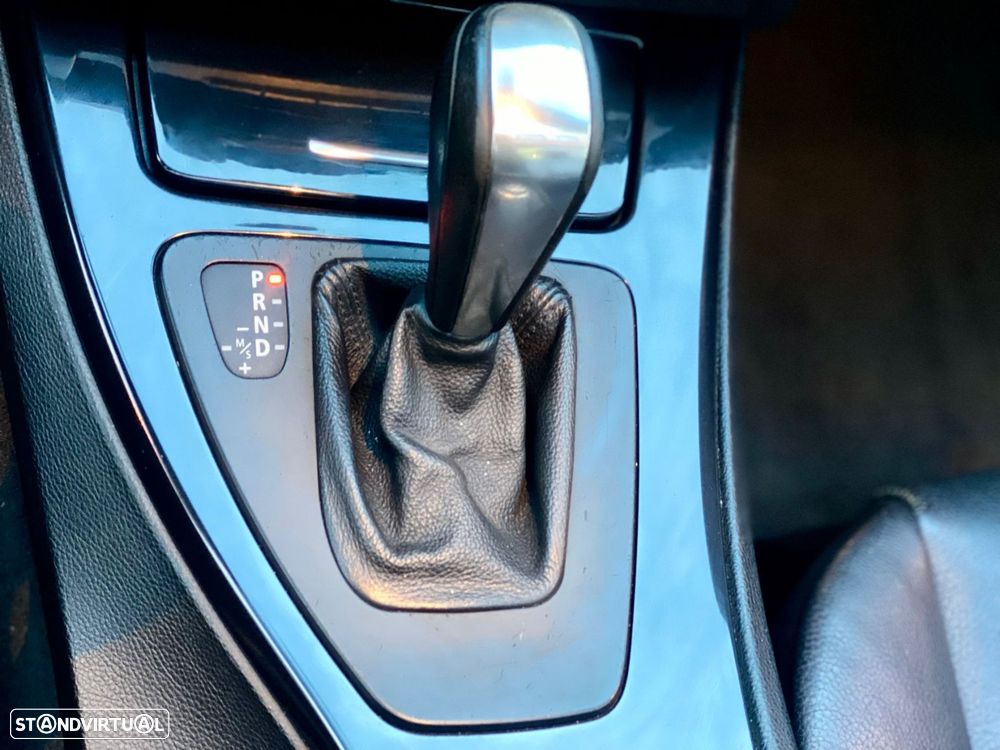 BMW 335 i Auto - 24