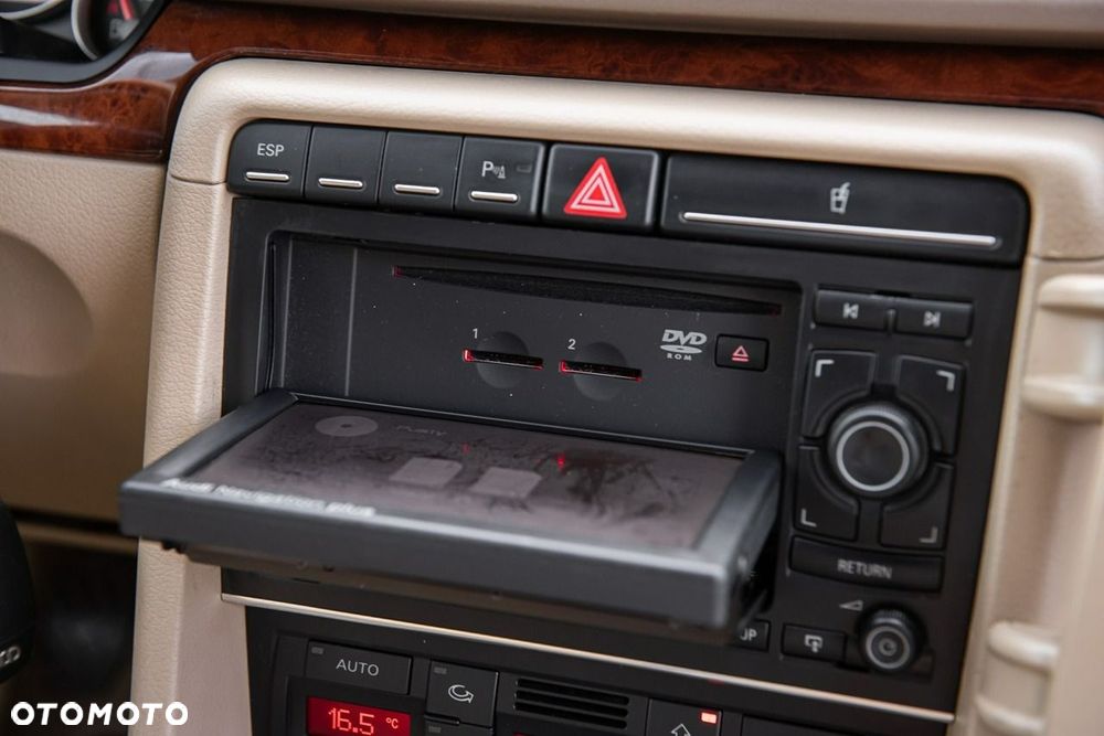 Audi A4 Limousine 2.0T FSI Quattro - 22