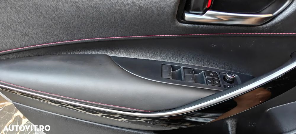 TOYOTA Corolla 2022 — imagine 19