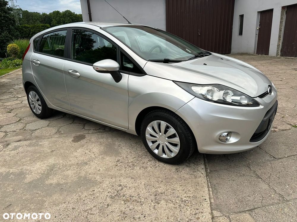 Ford Fiesta 1.25 Champions Edition - 2