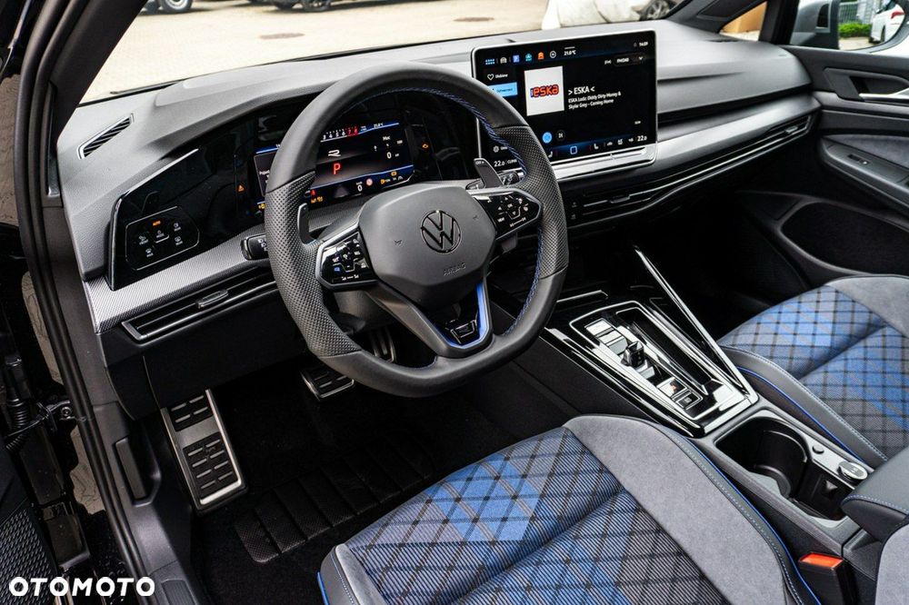 Volkswagen Golf - 16