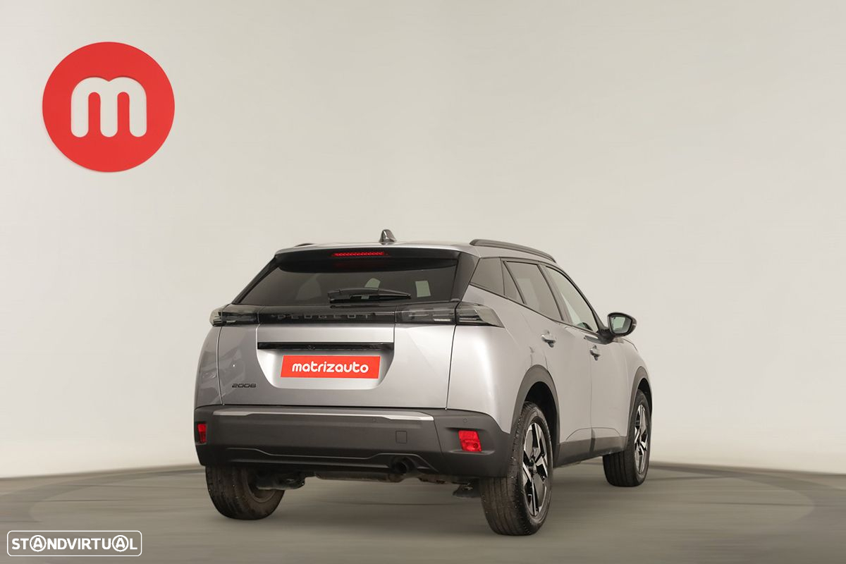 Peugeot 2008 1.2 PureTech Allure - 4