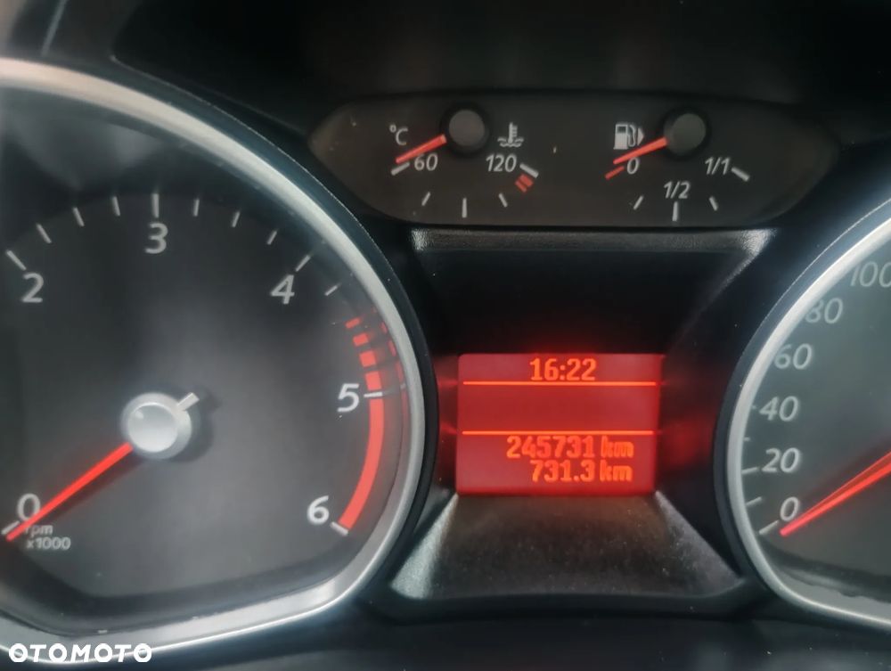 Ford Mondeo 2.0 TDCi Ghia - 7