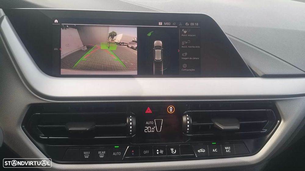 BMW 116 d Pack Essence - 24