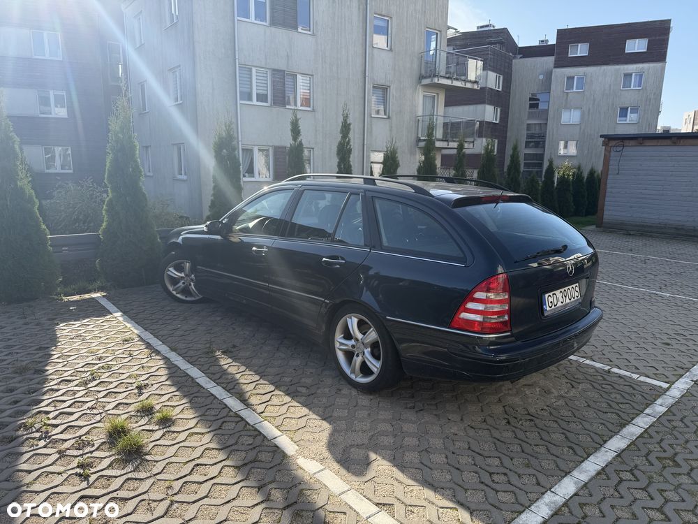 Mercedes-Benz Klasa C - 2