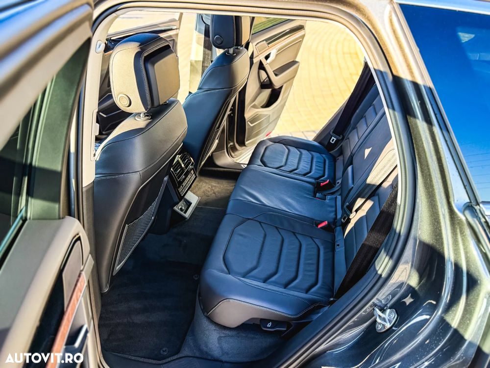 Volkswagen Touareg V6 TDI 4MOTION Elegance - 13